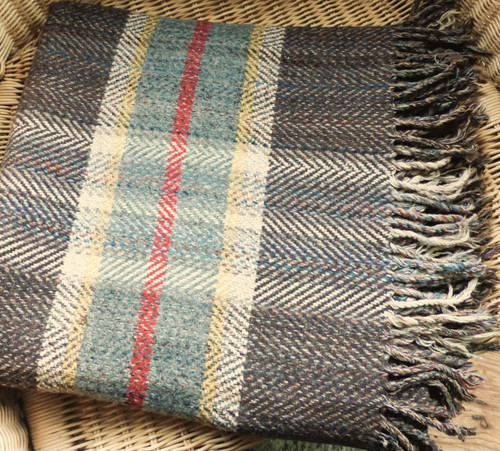 Brown check wool throw 146 - check,