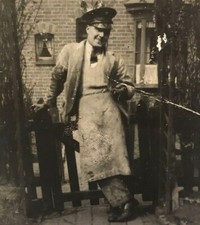 Real Photo Postcard Man Drayman Mitchells Butlers Brewery Pubs Working Life