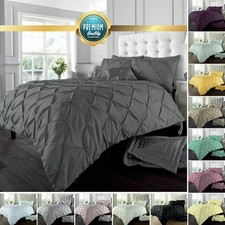 Pintuck Pleated Alford Duvet