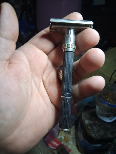 Vintage 1975 gillette - vintage,