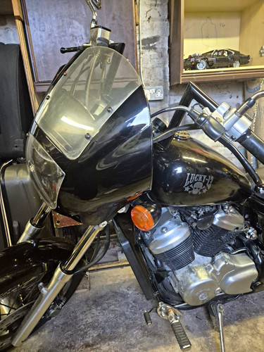 Honda shadow 600 breaking - 600,