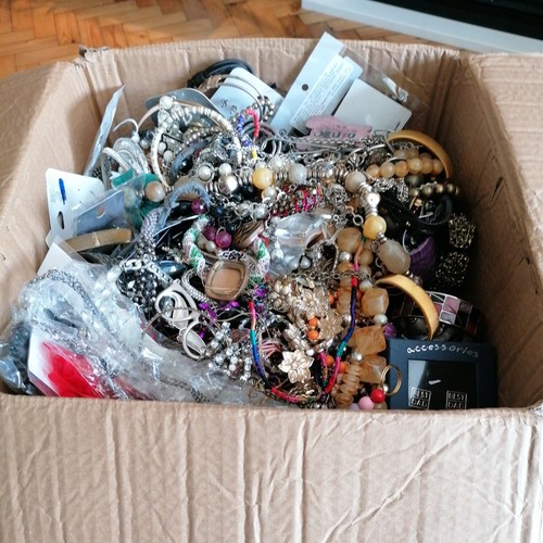 Huge bundle job lot - job,