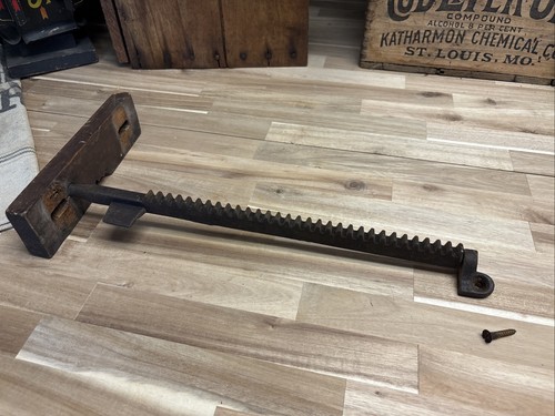 Antique gear for barn beam - for,