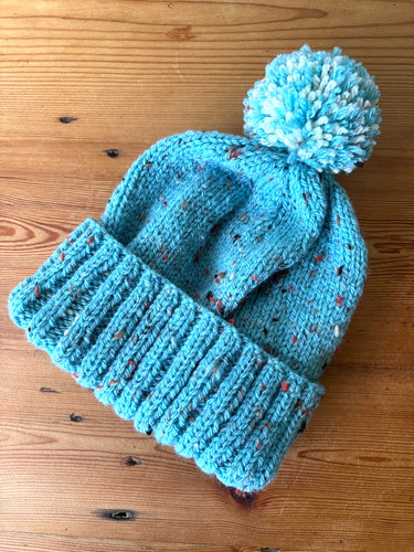 Cosy hand knitted adult - , bobble