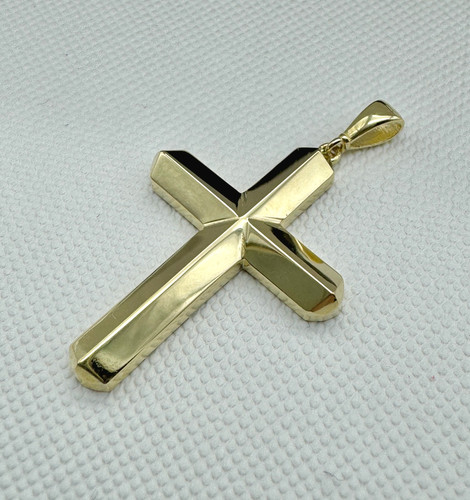 Solid 9ct yellow gold - solid,
