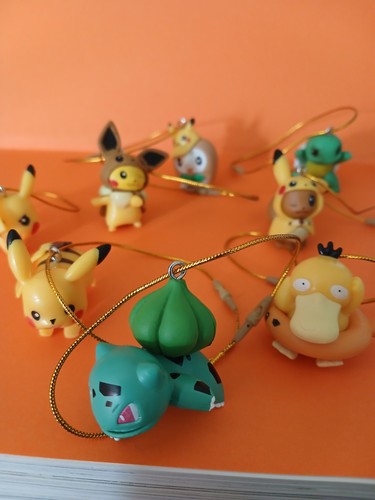 Pokemon pikachu christmas - pokemon,