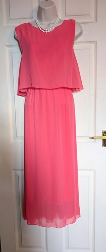 Lovely coral 70s style - lovely,