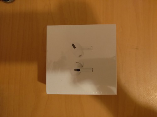 Airpods pro white ear - airpods, in-ear