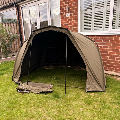 Trakker person green fishing - trakker,
