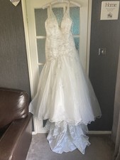 Trudy Lee Ivory lace Wedding