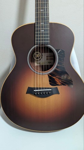 Taylor acoustic guitar 50th - guitar,