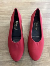 Ladies Court Shoes By Vero