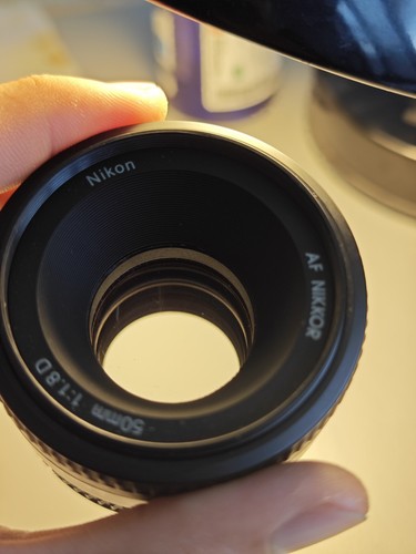Nikon 50mm prime lens - 50mm,