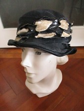 VINTAGE 1920s HAT