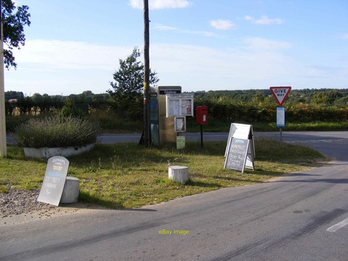 Photo 6x4 telephone box notice - telephone,