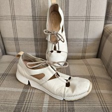 Clarks Ivory TRIGENIC Ladies