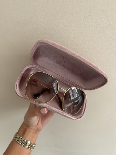 Miu square - miu,