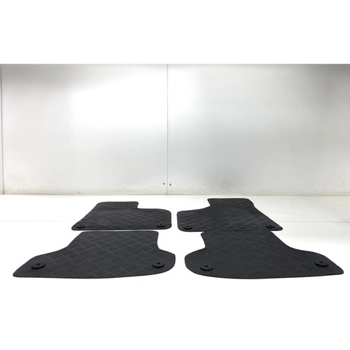 Audi floor mats line 8p - audi,