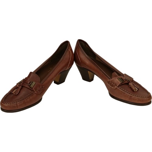 Saxone delboy heels uk6 - saxone, uk6.5