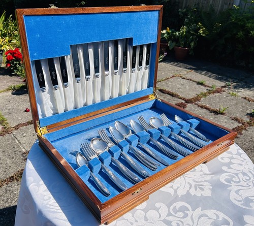Vintage canteen cutlery - vintage, of