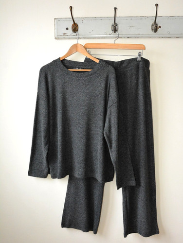 Charcoal grey soft knit - f&f,