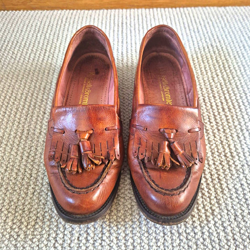 Russell bromley chester - &,