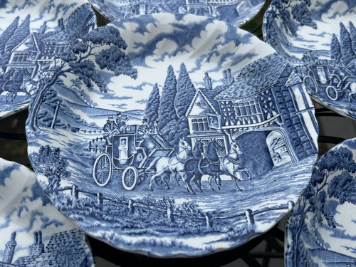 Set coupe soup bowls - of,