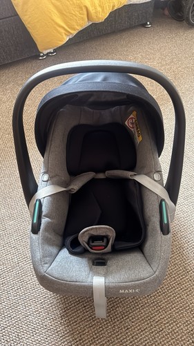 Maxi cosi cabriofix car seat - maxi-cosi,
