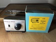 Hammant & Morgan Multi Pack additional controller to control a 3rd train Track.