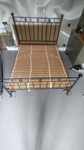 Beautiful king size - size, iron