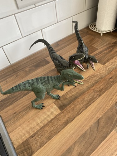 Plastic dinosaur figures set - dinosaur,
