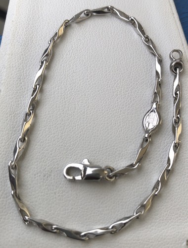 18kt solid white gold - 18kt,