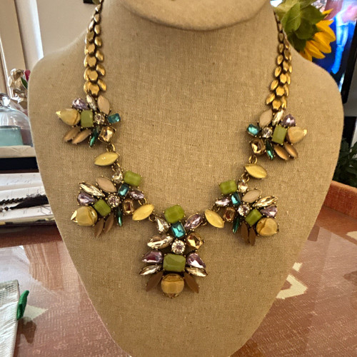 Stella dot gold - &,