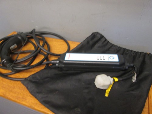 Nissan leaf genuine portable - nissan,