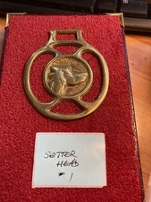 VINTAGE HORSE BRASSES - LOTS