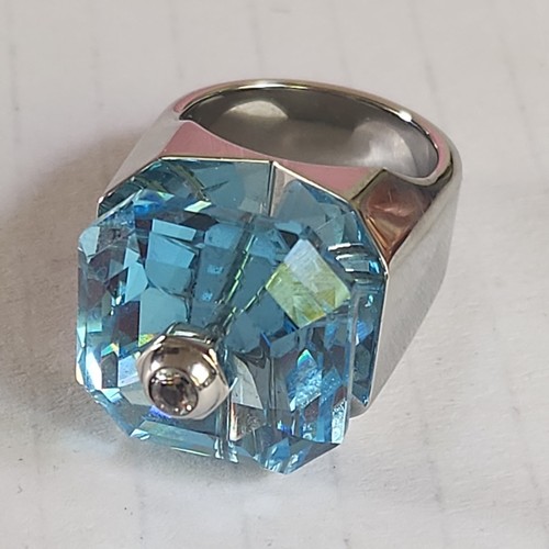 Swarovski numina ring square - swarovski,