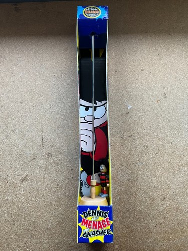 Dennis the menace - dennis, oscillating