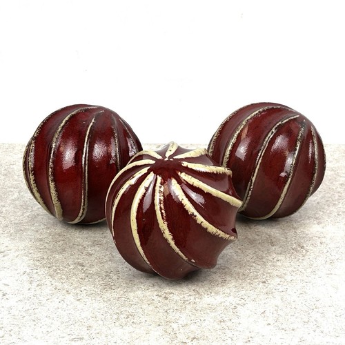 Set decorative ceramic - 3,