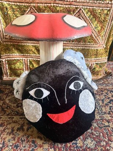 Velvet moon cushion - 🌚,