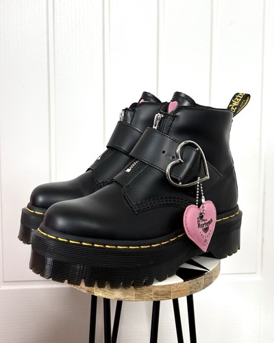 Martens lazy oaf buckle - dr,