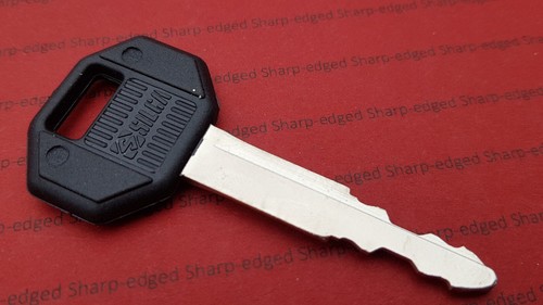 Key blank mitsubishi - key, delica