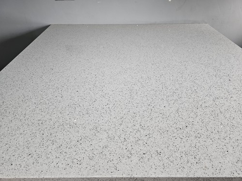 Quartz worktop - quartz,
