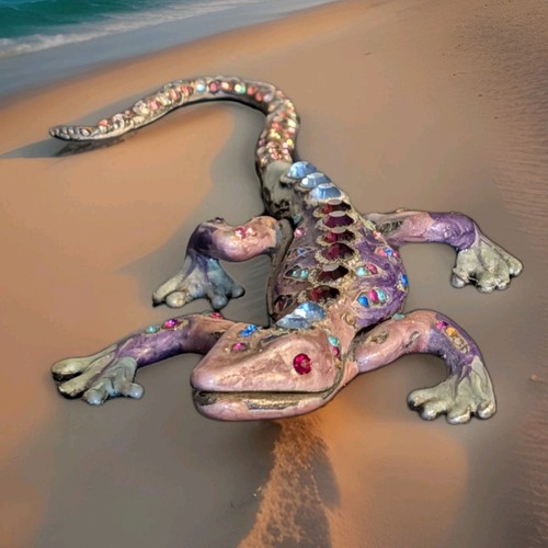 Cast metal lizard gheko - cast,