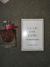   Belle Intensement Intense