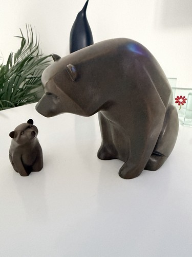Artforum bears bnib brown - artforum,