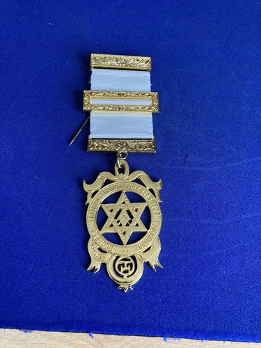 Larger masonic royal arch - larger,