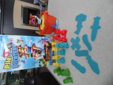 children's toy Tomy Pile Up Pirates age 5+ for 1 - 4 players