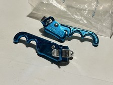 Vintage Taiwan 1980s RALEIGH BMX Formos branded MX BRAKE LEVERS, blue, NOS 