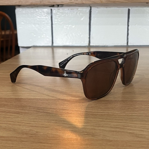 Vivienne westwood tortoise - vivienne,