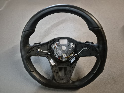 Flat bottom steering wheel - flat,